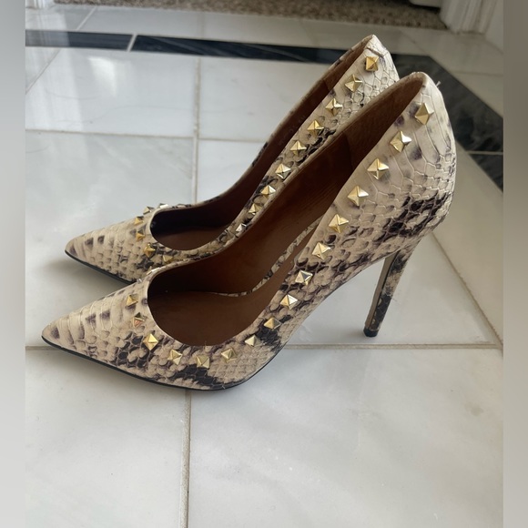 Steve Madden Proto Natural Snake and Gold Studded Pumps - Picture 5 of 5